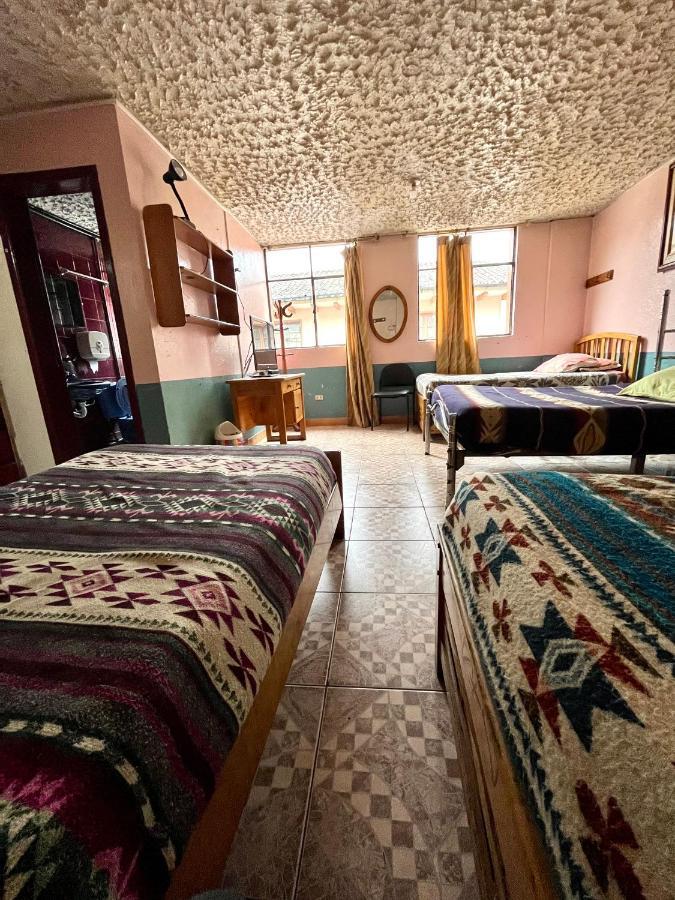 Hostal Carlos Luis 基多 外观 照片