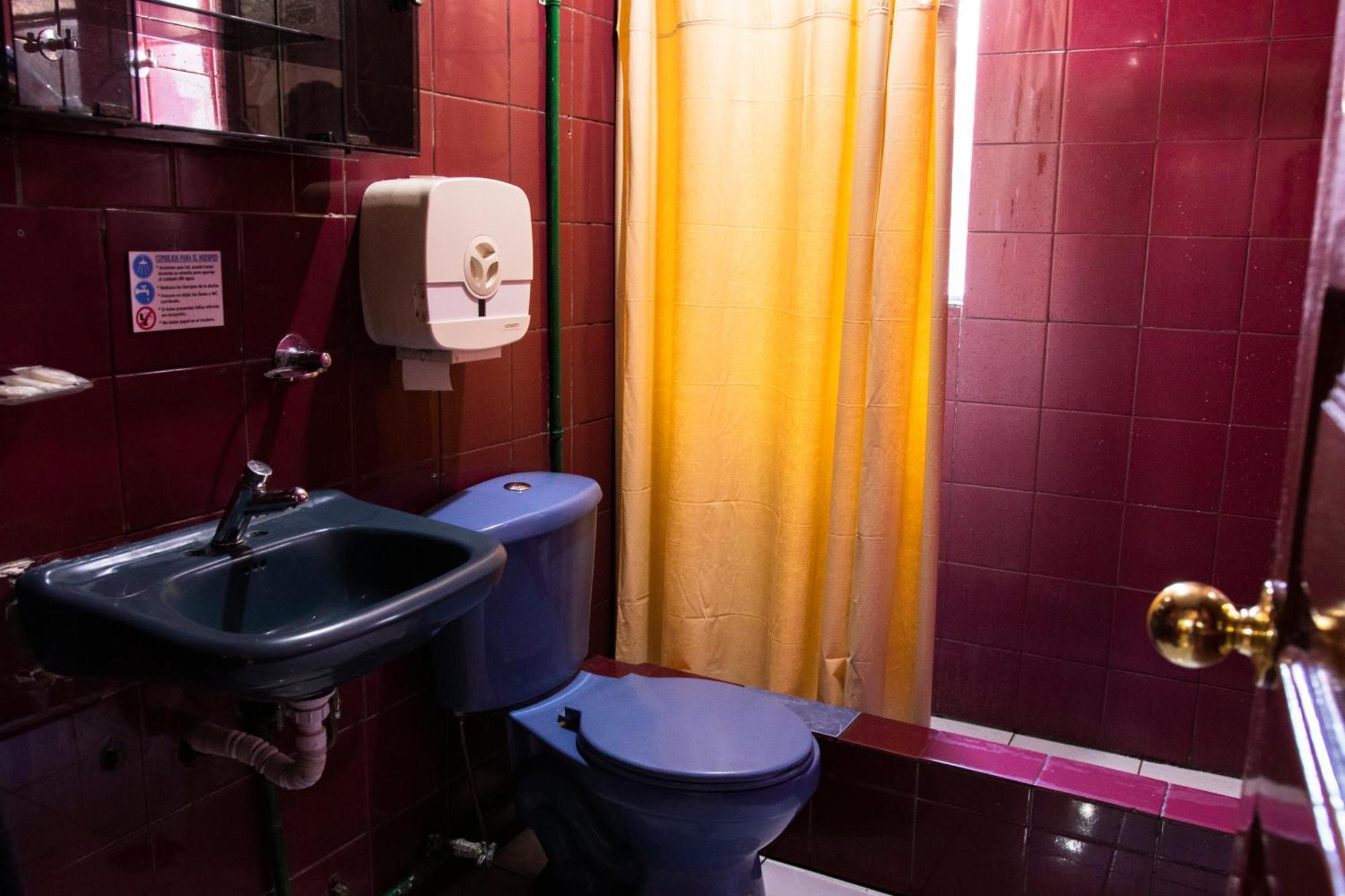 Hostal Carlos Luis 基多 外观 照片