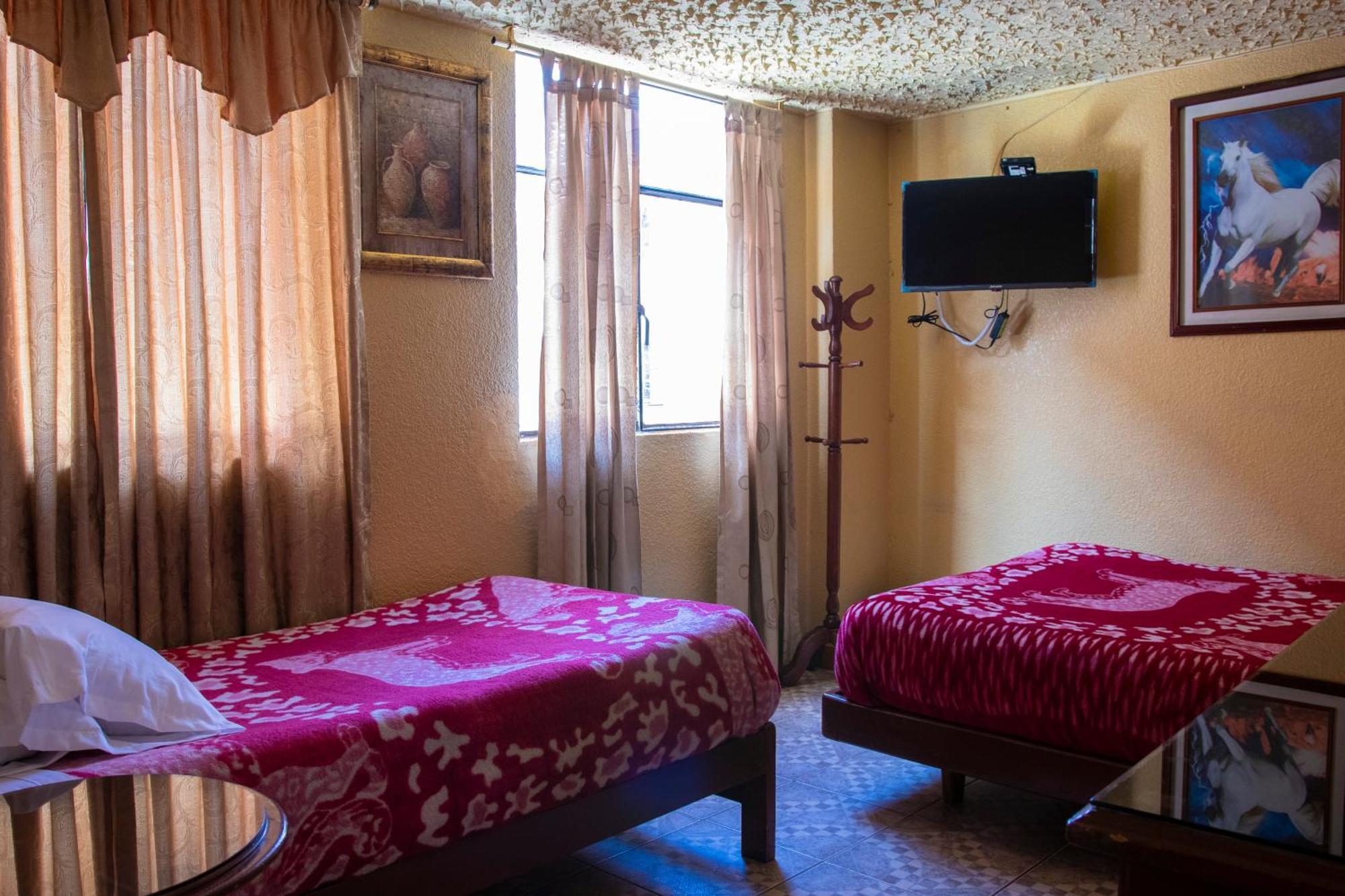 Hostal Carlos Luis 基多 外观 照片